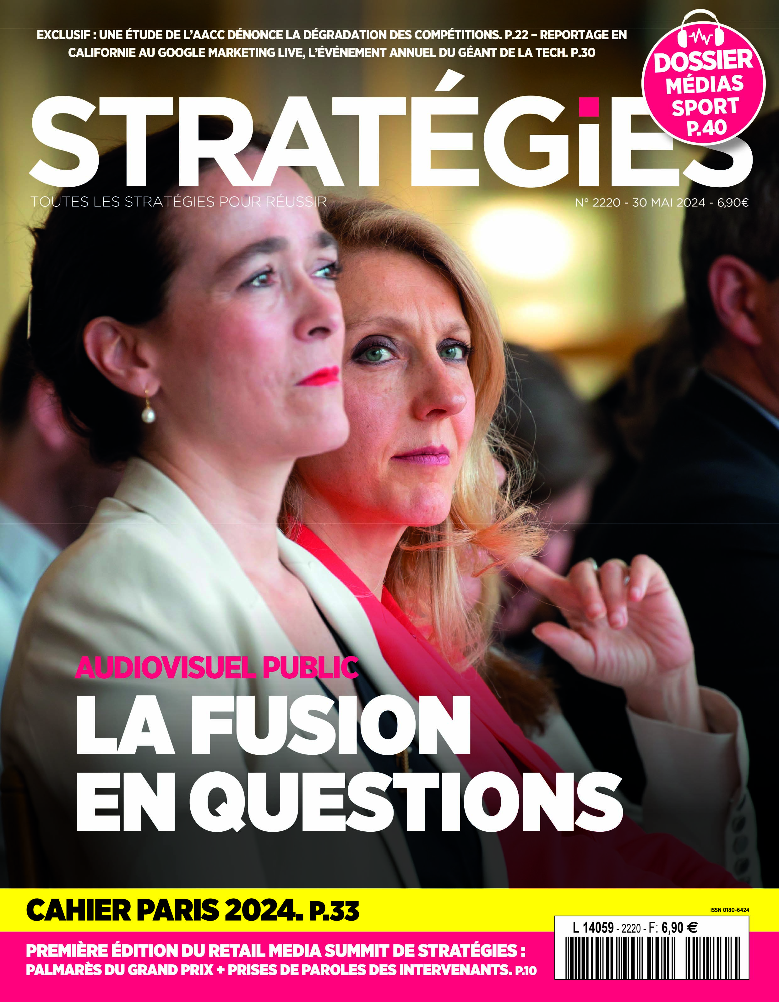 Couverture du magazine Stratégies n°2220 : "La fusion de l'audiovisuel public en questions"