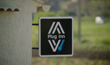 Publicis Conseil pour Renault – « Plug Inn »